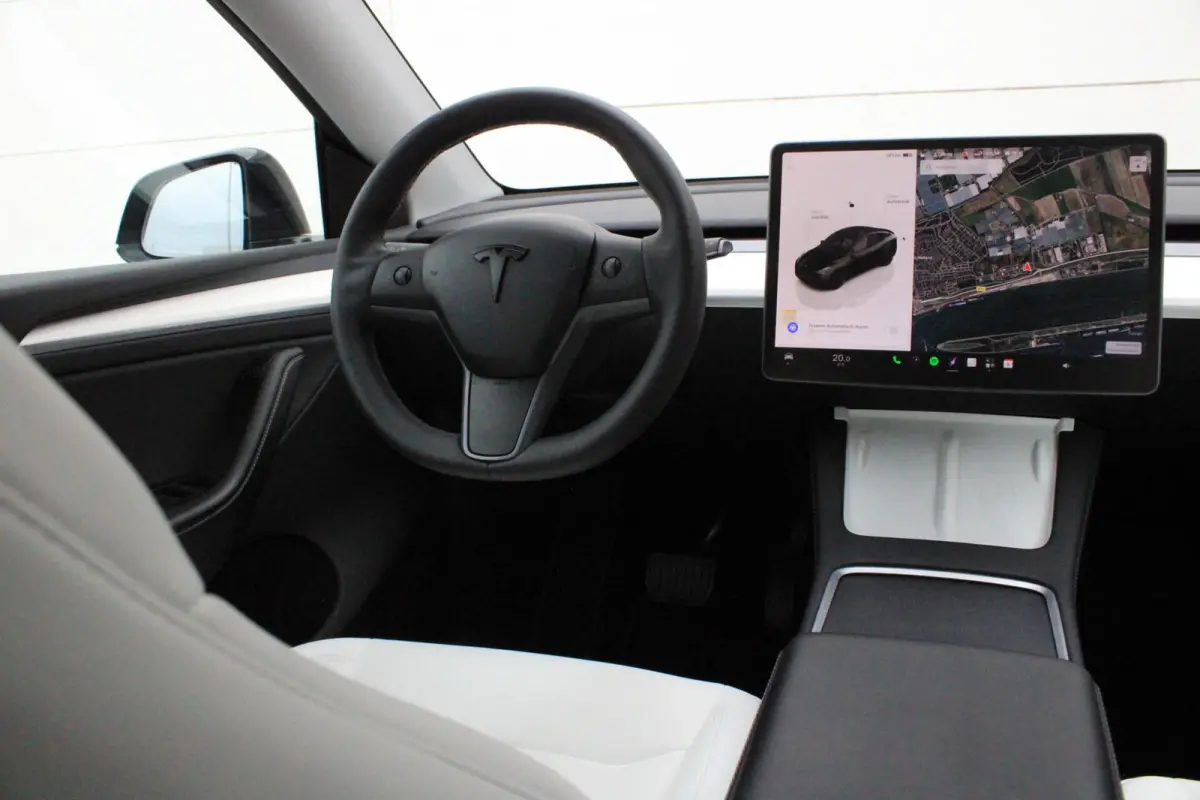 Long Range AWD 75 kWh SOH 93% Autoboost FSD