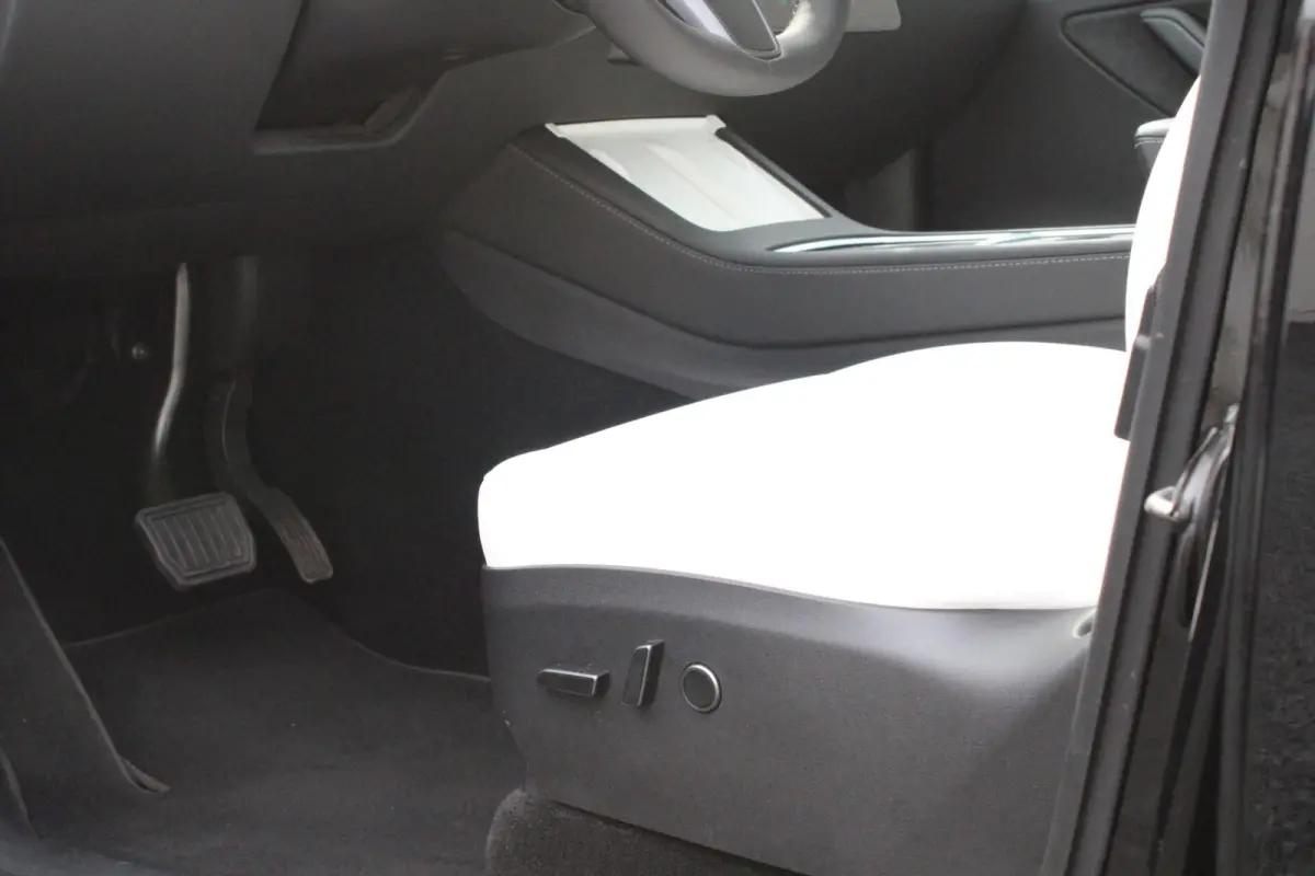 Long Range AWD 75 kWh SOH 93% Autoboost FSD