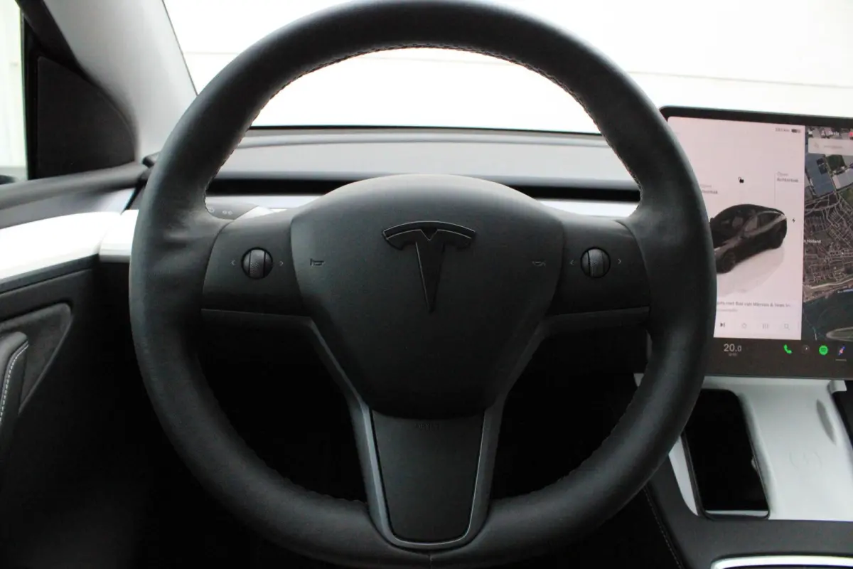 Long Range AWD 75 kWh SOH 93% Autoboost FSD