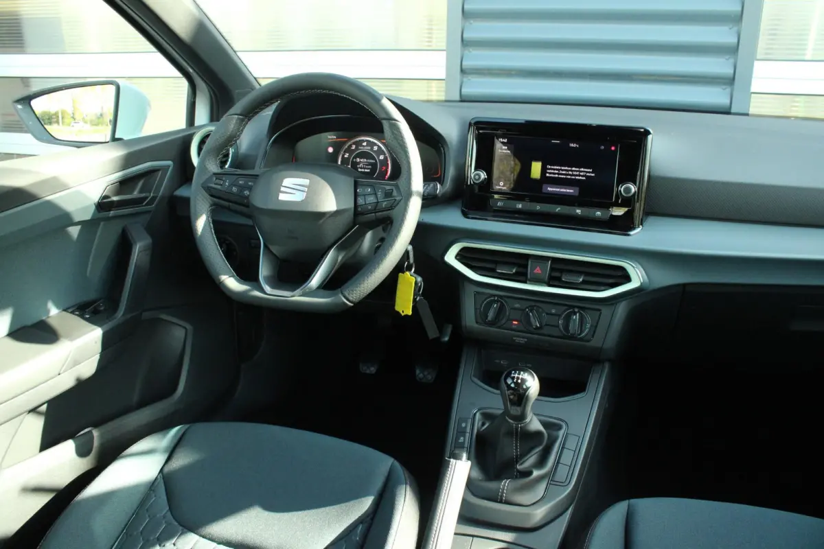 1.0 EcoTSI 95pk Style | Apple Carplay/Android Auto | 16" Velgen