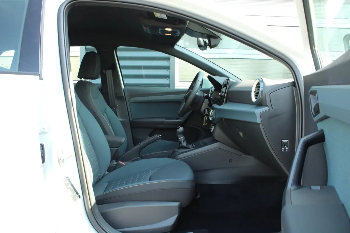 1.0 EcoTSI 95pk Style | Apple Carplay/Android Auto | 16" Velgen