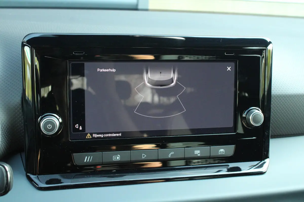 1.0 EcoTSI 95pk Style | Apple Carplay/Android Auto | 16" Velgen