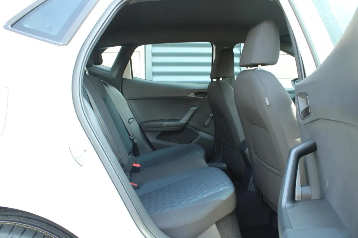 1.0 EcoTSI 95pk Style | Apple Carplay/Android Auto | 16" Velgen