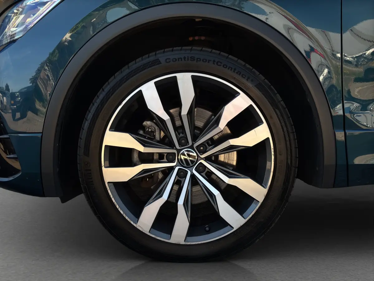 1.4 TSI eHybrid R-Line 245pk | Org. NL | Pano | Trekhaak | Adap. Cruise Control | Climate Control