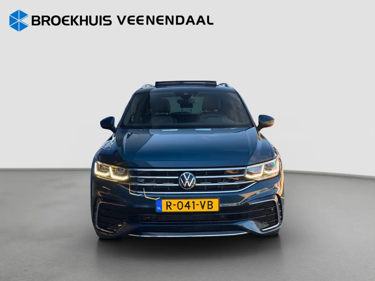 1.4 TSI eHybrid R-Line 245pk | Org. NL | Pano | Trekhaak | Adap. Cruise Control | Climate Control