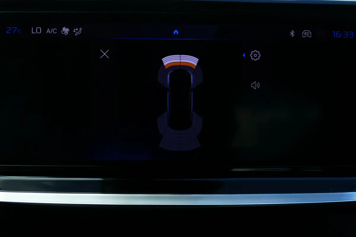 1.2 PURETECH 100PK ALLURE / CLIMA / FULL-LED / KEYLESS / NAVI / PDC / BLUETOOTH / CRUISECONTROL / 1E EIGENAAR / SCHITTERENDE STAAT !!