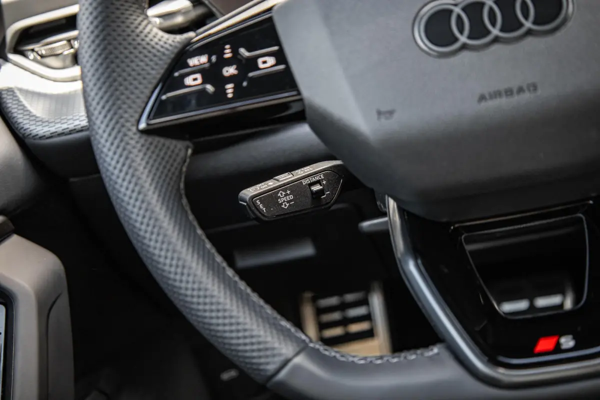 2.0 TFSI e-hybrid quattro S edition Competition | Panoramadak | 22" Velgen | SQ5 Uitlaat