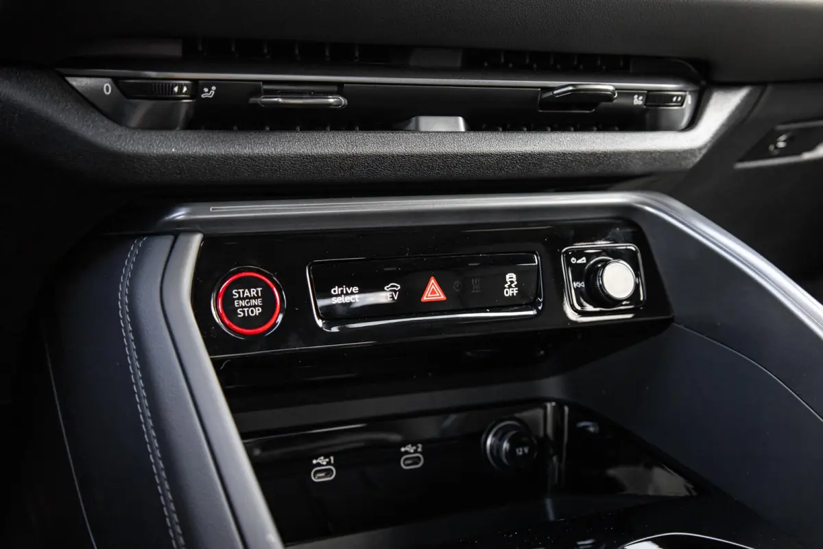 2.0 TFSI e-hybrid quattro S edition Competition | Panoramadak | 22" Velgen | SQ5 Uitlaat