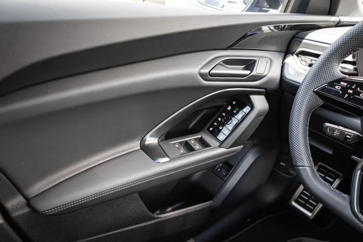 2.0 TFSI e-hybrid quattro S edition Competition | Panoramadak | 22" Velgen | SQ5 Uitlaat
