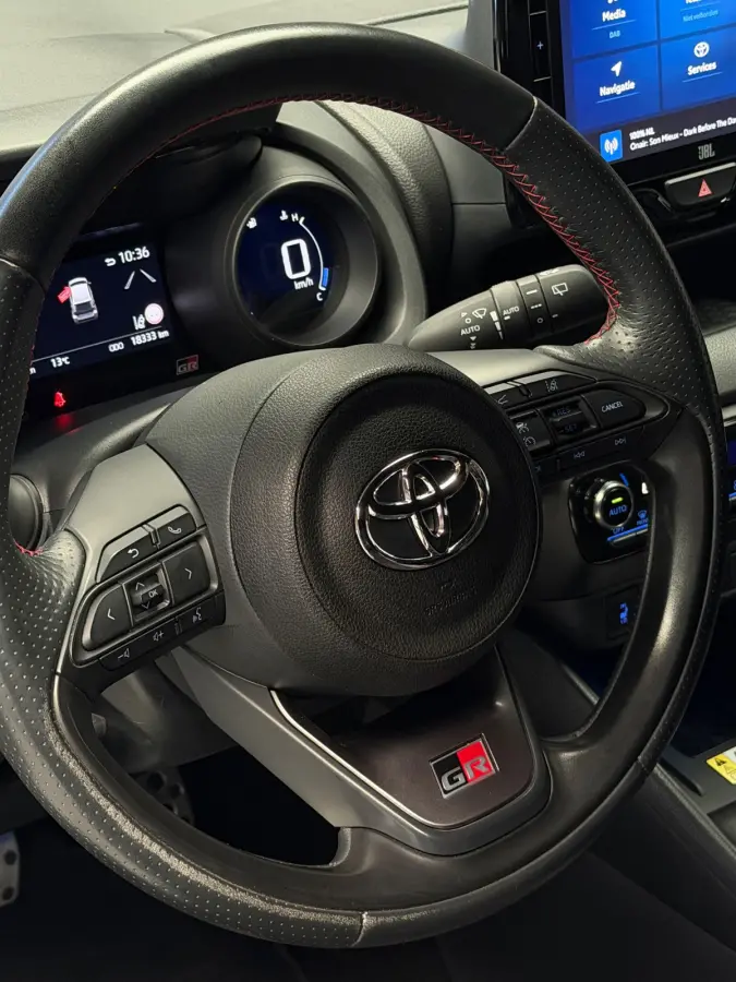 1.5 Hybrid 130 SPORT HuD CarPlay Camera