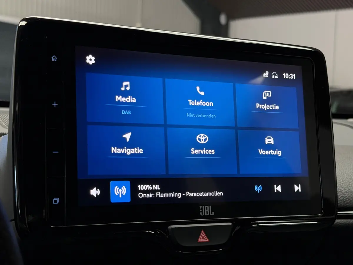 1.5 Hybrid 130 SPORT HuD CarPlay Camera