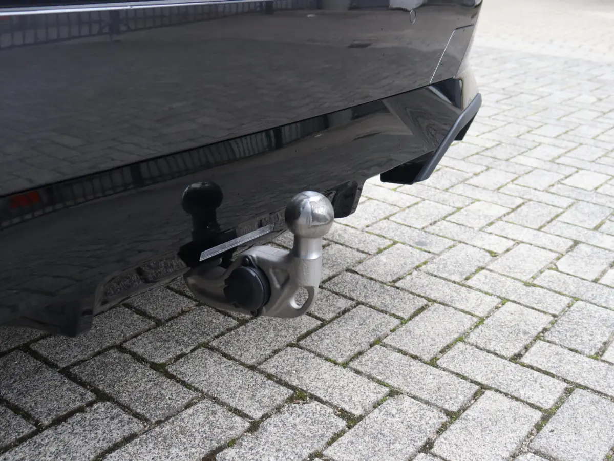 eDrive40 | M Sportpakket Pro | Trekhaak | Panodak | Adaptief M Onderstel Prof. | Head-Up | Driving Assistant Prof. | Parking Assistant Plus | Comfortstoelen | SOH 100% | 20'' LMV