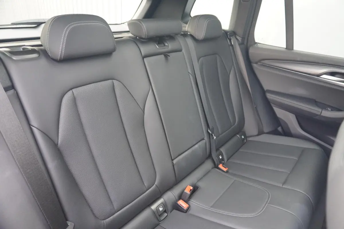 xDrive30e M Sport | Panoramadak | Head-up | Active Cruise Control | Comfort Access