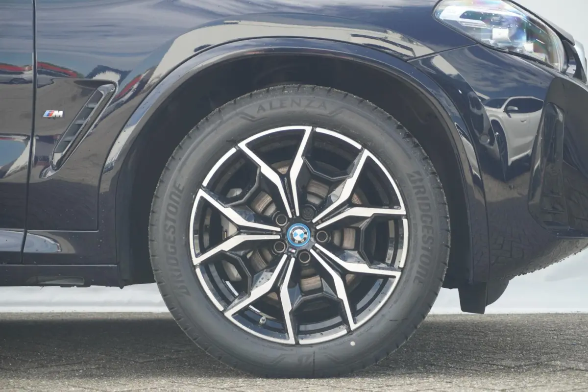 xDrive30e M Sport | Panoramadak | Head-up | Active Cruise Control | Comfort Access