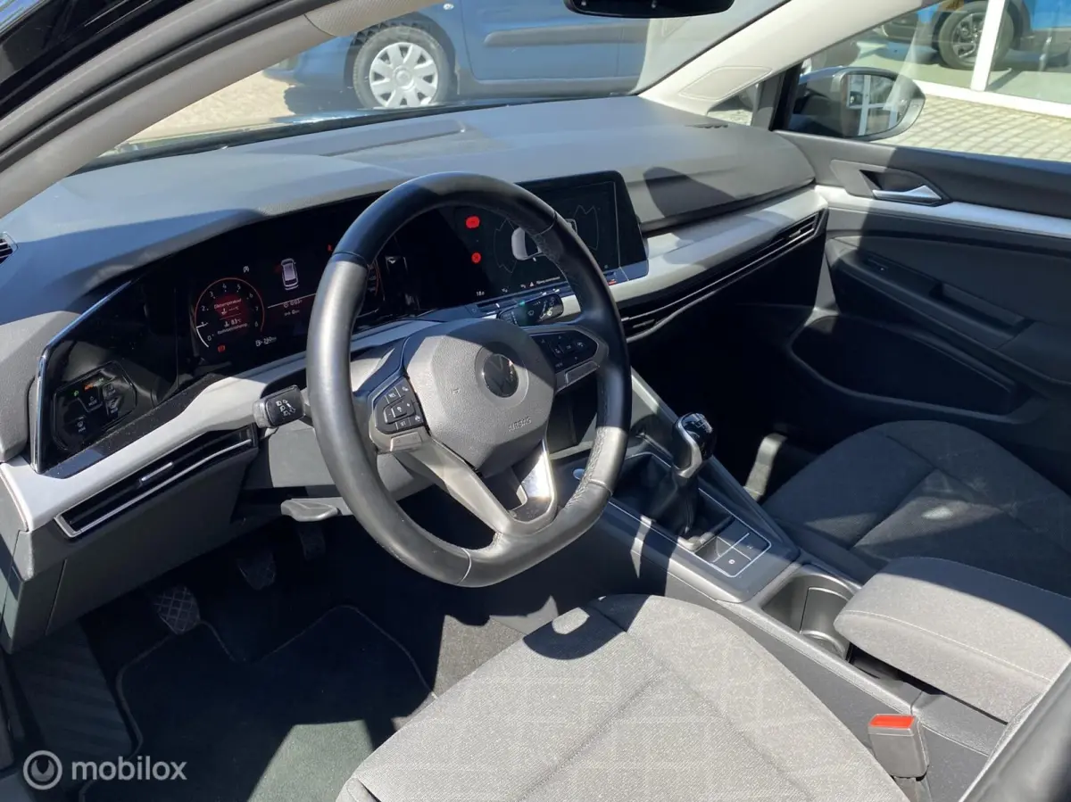 1.0 TSI Life | Trekhaak | Clima | ACC | LM Velgen | Navigatie | PDC V+A | Apple Carplay/An