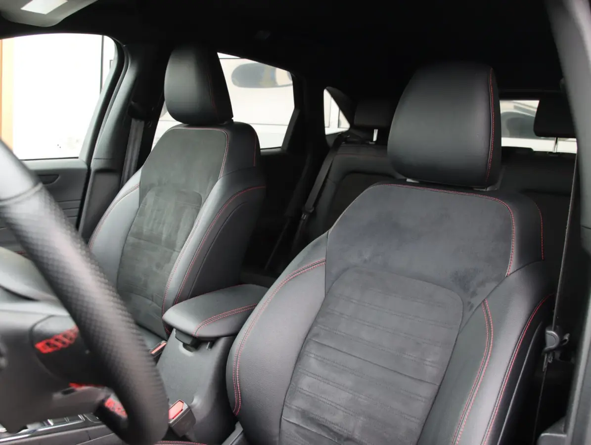 2.5 PHEV 225PK ST-Line X | Trekhaak