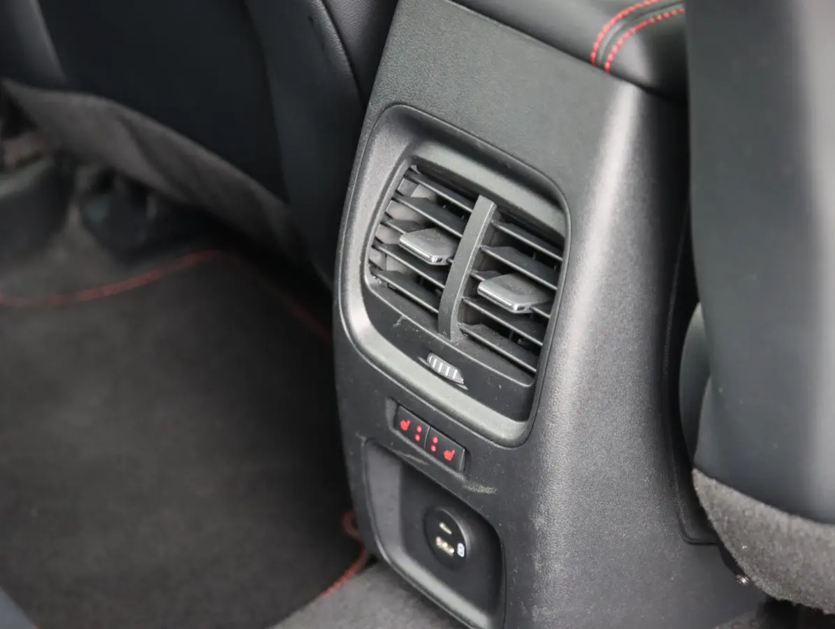 2.5 PHEV 225PK ST-Line X | Trekhaak