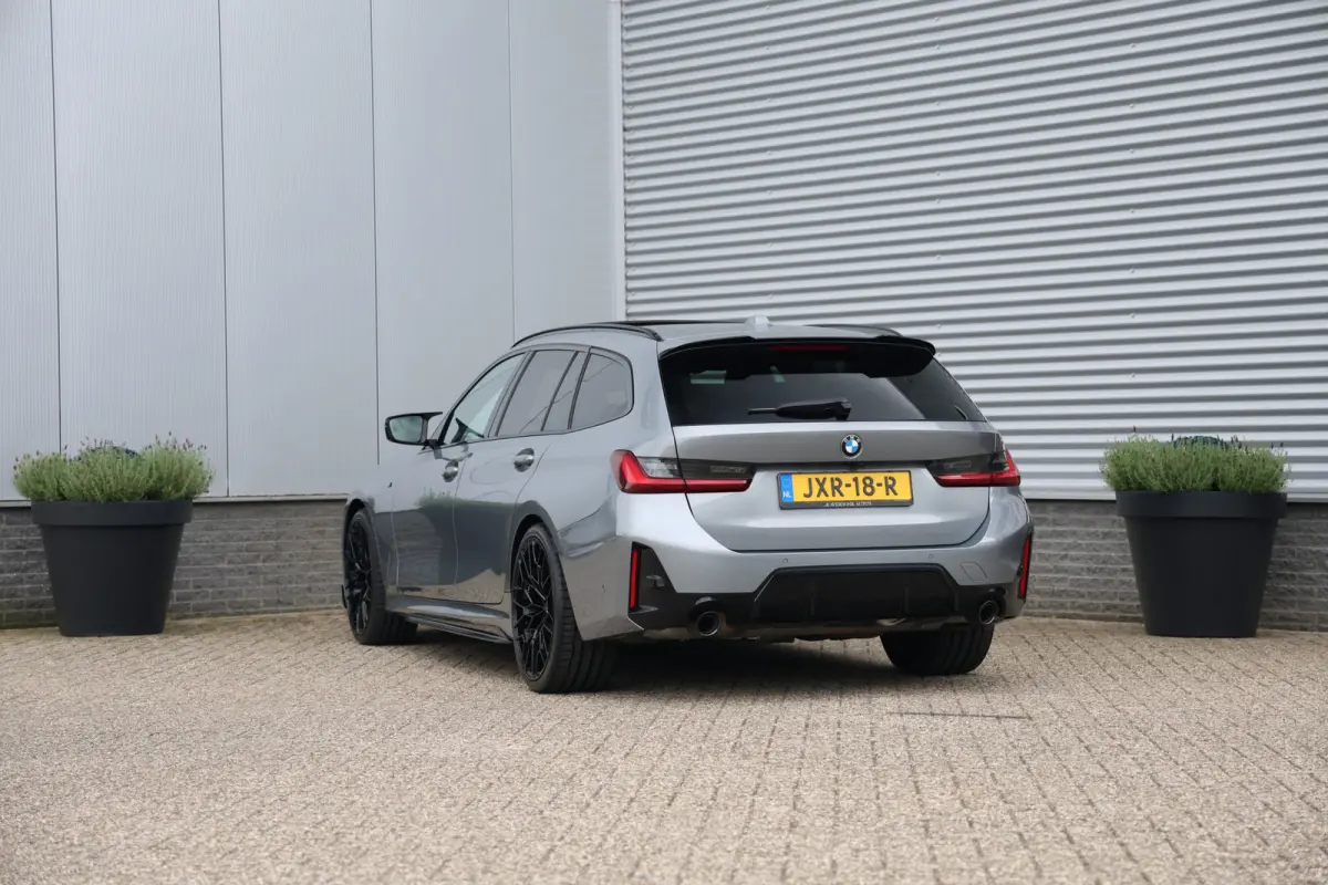 320i M-Sport Pano|Trekh|360Cam|HUD|ACC|Iconic