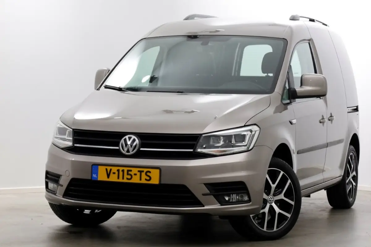 2.0 TDI 102pk L1H1 Exclusive Edition LED/ACC/Navi/2x Schuifdeur 01-2019