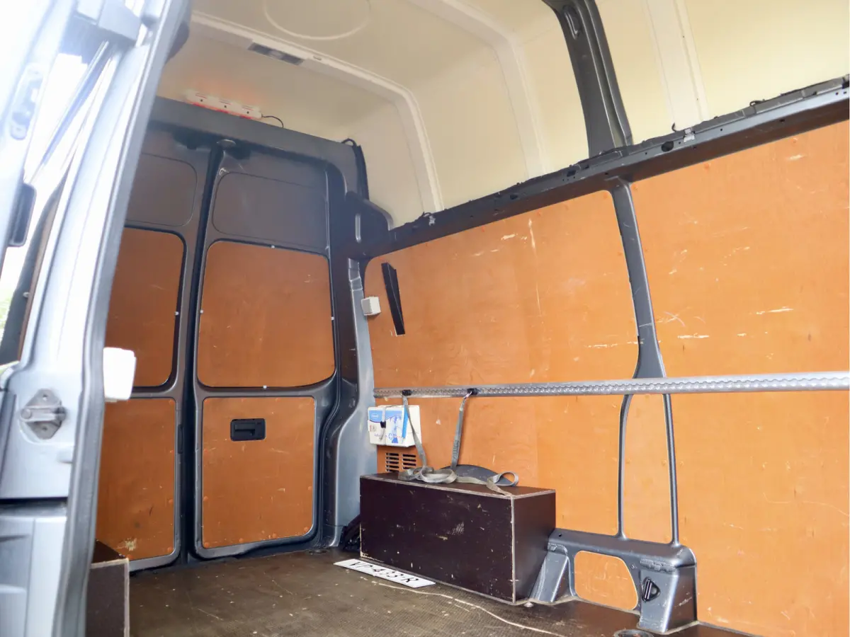 2.0 TDI 140 PK DSG L2H3 HOOG LANG