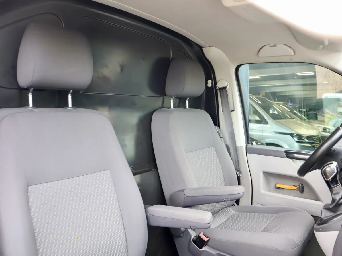 2.0 TDI 140 PK DSG L2H3 HOOG LANG