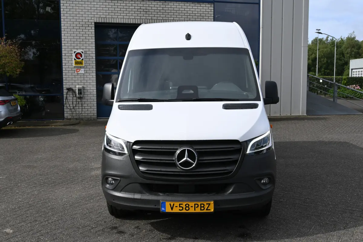 317 CDI L2H2 Pro LED verlichting, Geveerde stoel, Etc.