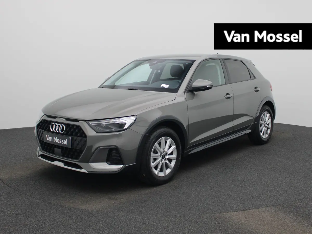 30 TFSI Advanced edition | Adaptive cruise control | Climate control | Audi smartphone interface | Stoelverwarming | Privacy glas | Parkeersensoren | Audi sound system