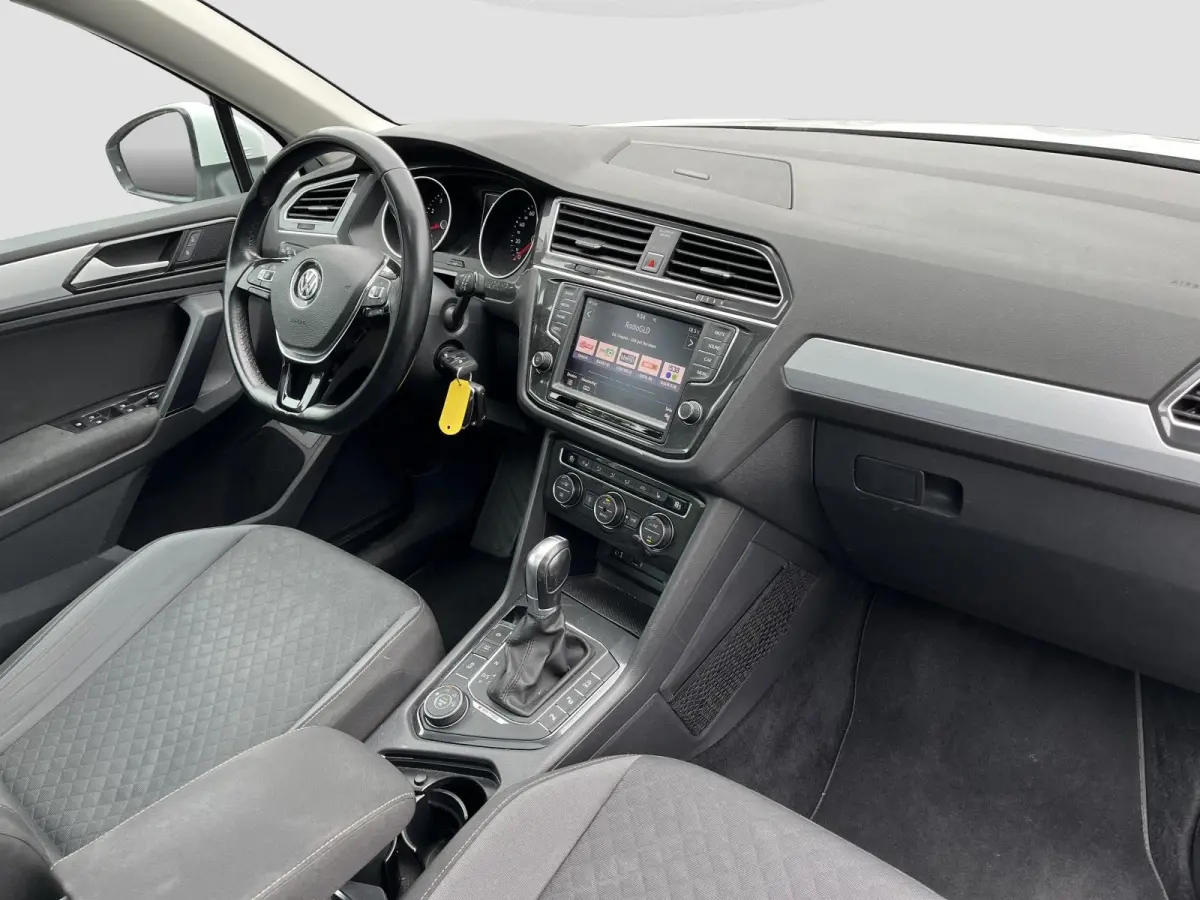 2.0 TSi DSG 4Motion Highline Business R-Line | EL. TREKHAAK | STANDKACHEL | PANORAMADAK |