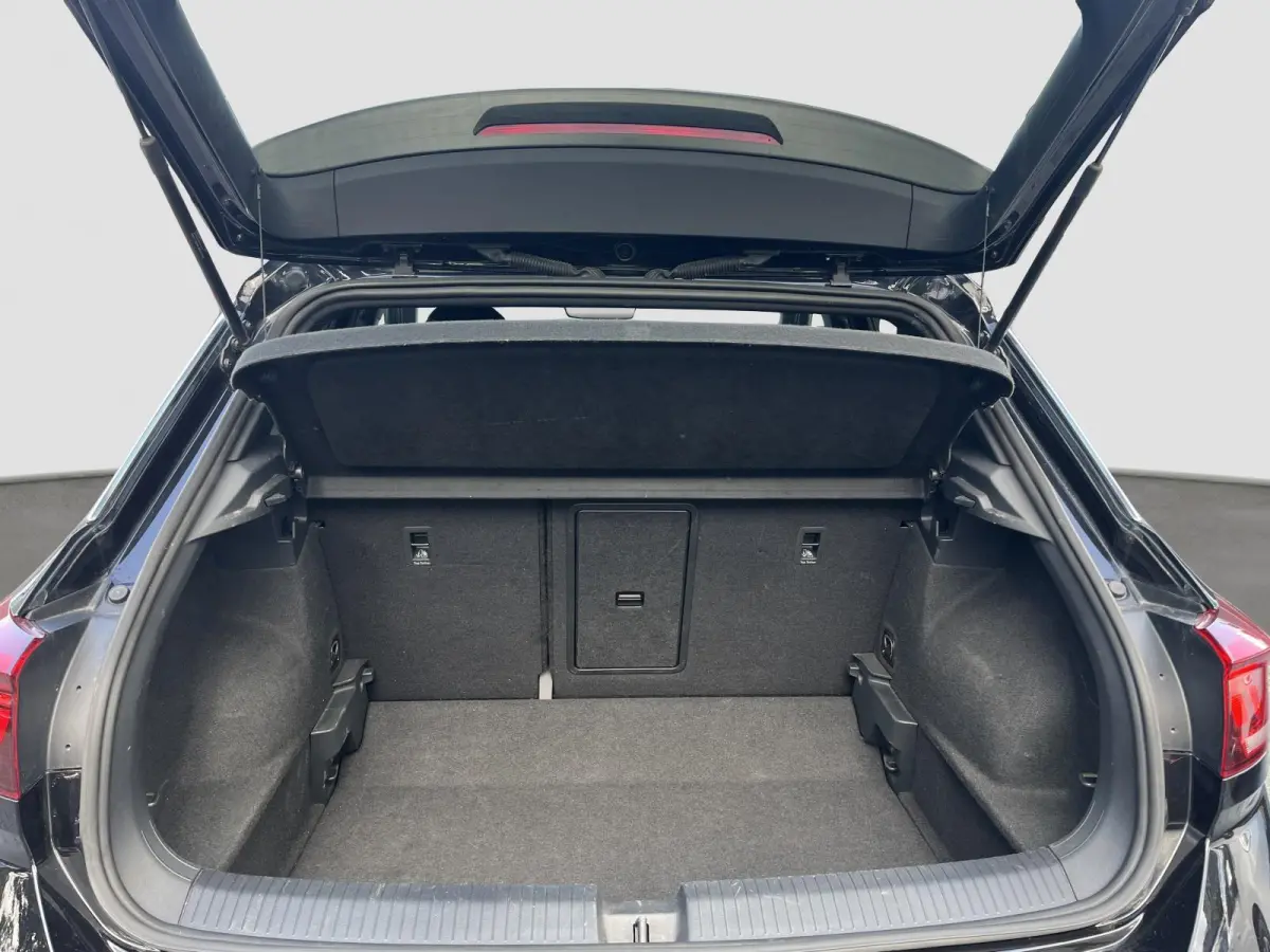 1.5 TSi DSG R-Line (2X) | 5 JAAR FABRIEKSGARANTIE!! |