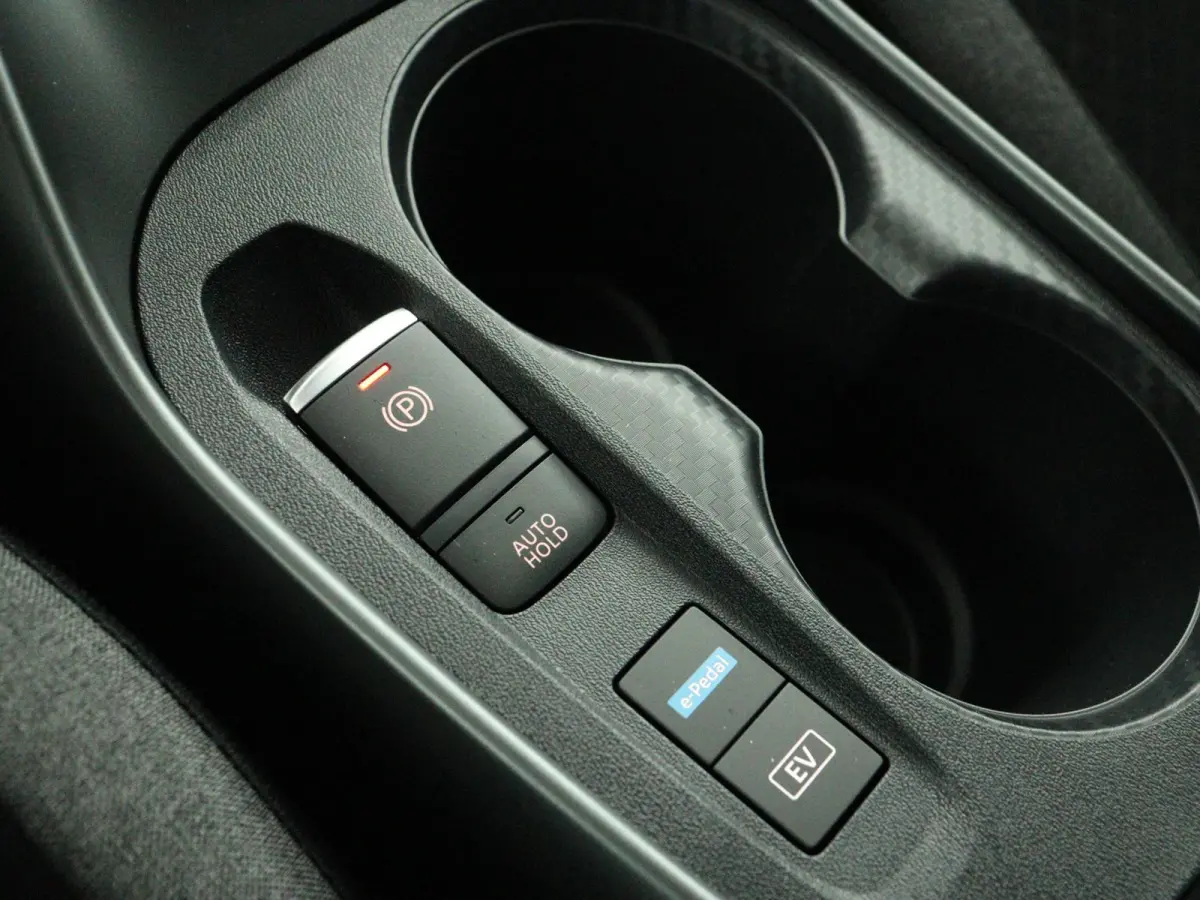 1.6 Hybrid N-Design | Stoel- & Stuurverw. | Adapt. Cruise | 360 Camera |