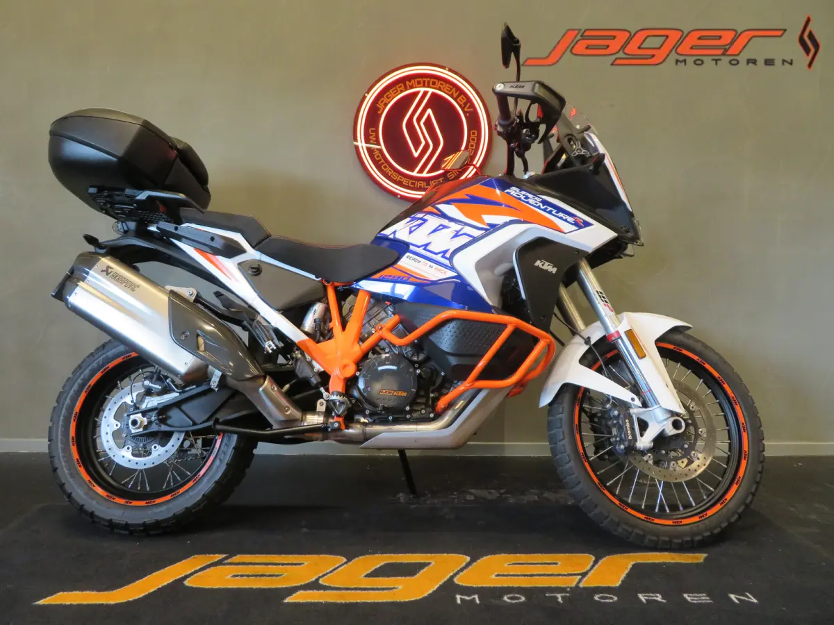 Ktm 1290 Super Adventure 2022 Benzine Onbekend leasen