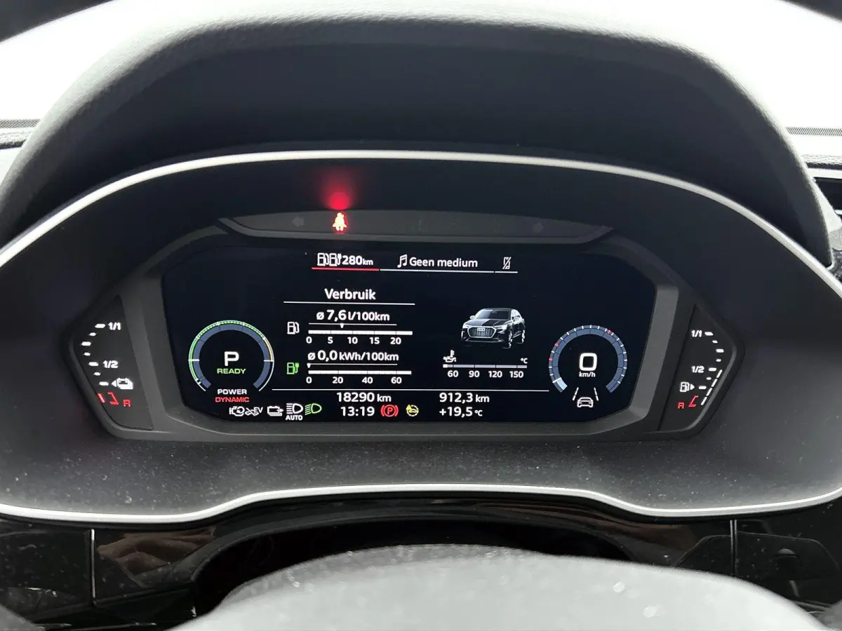 45 TFSI e Edition | APPLE CARPLAY - ANDROID AUTO | LANE ASSIST | KEYLESS | ELEKTRISCH BEDIENBARE ACHTERKLEP | ADAPTIEVE CRUISE CONTROL | STOELVERWARMING | CLIMATE CONTROL | PARKEERSENSOREN V
