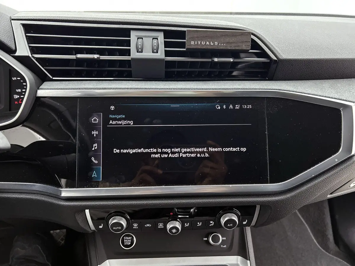 45 TFSI e Edition | APPLE CARPLAY - ANDROID AUTO | LANE ASSIST | KEYLESS | ELEKTRISCH BEDIENBARE ACHTERKLEP | ADAPTIEVE CRUISE CONTROL | STOELVERWARMING | CLIMATE CONTROL | PARKEERSENSOREN V