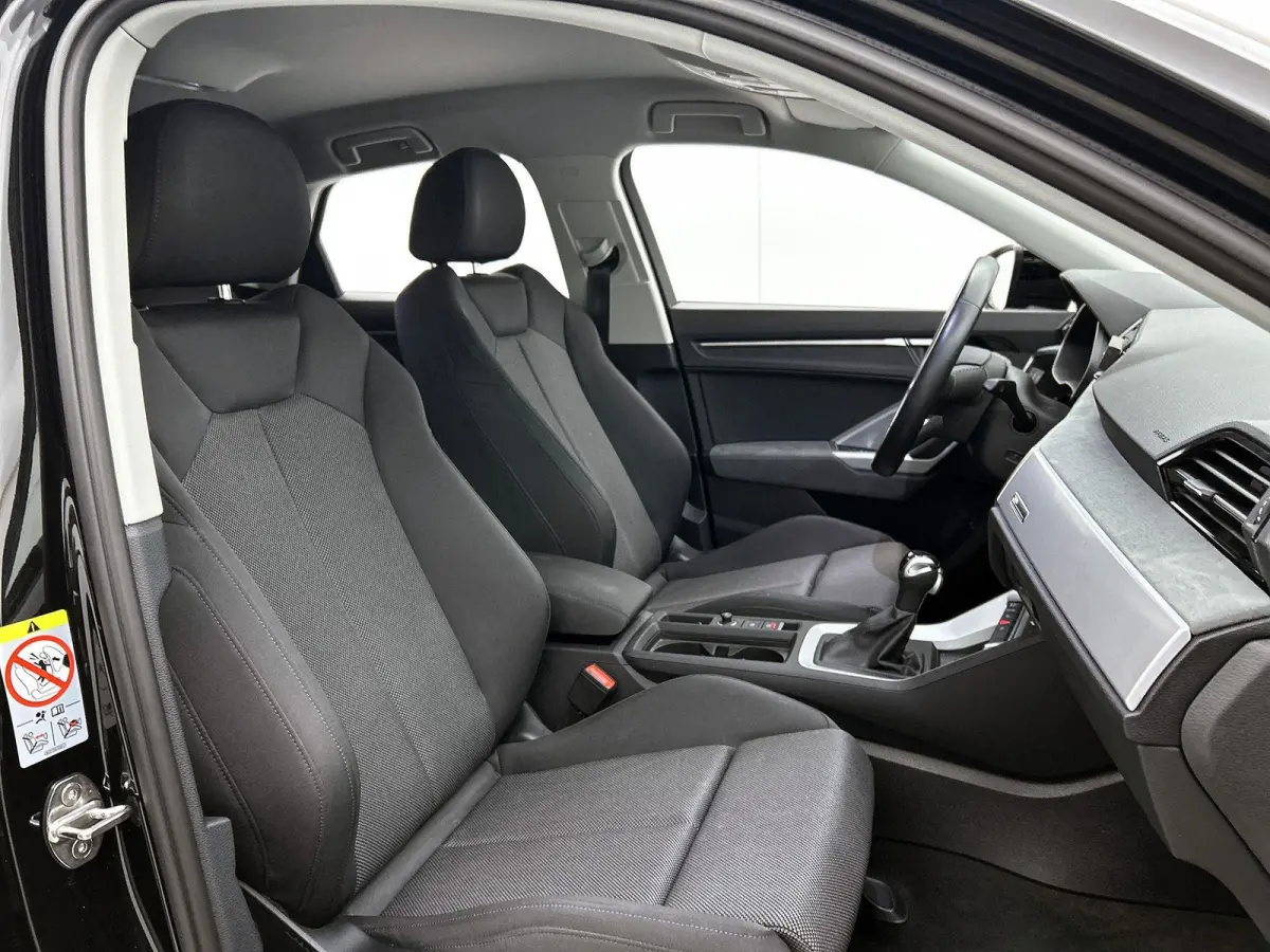 45 TFSI e Edition | APPLE CARPLAY - ANDROID AUTO | LANE ASSIST | KEYLESS | ELEKTRISCH BEDIENBARE ACHTERKLEP | ADAPTIEVE CRUISE CONTROL | STOELVERWARMING | CLIMATE CONTROL | PARKEERSENSOREN V