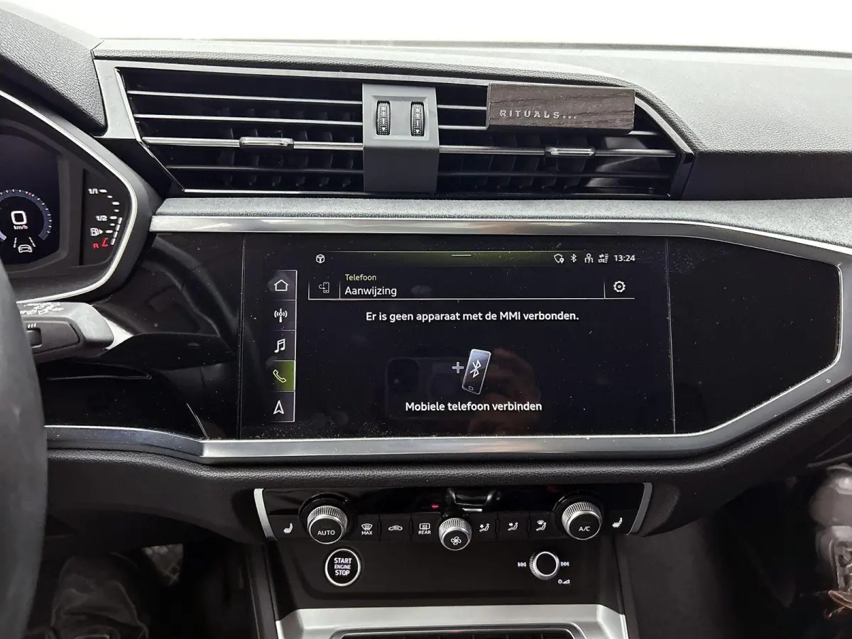 45 TFSI e Edition | APPLE CARPLAY - ANDROID AUTO | LANE ASSIST | KEYLESS | ELEKTRISCH BEDIENBARE ACHTERKLEP | ADAPTIEVE CRUISE CONTROL | STOELVERWARMING | CLIMATE CONTROL | PARKEERSENSOREN V