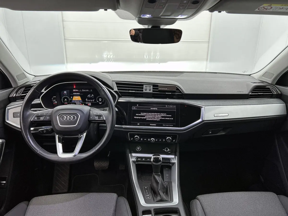 45 TFSI e Edition | APPLE CARPLAY - ANDROID AUTO | LANE ASSIST | KEYLESS | ELEKTRISCH BEDIENBARE ACHTERKLEP | ADAPTIEVE CRUISE CONTROL | STOELVERWARMING | CLIMATE CONTROL | PARKEERSENSOREN V