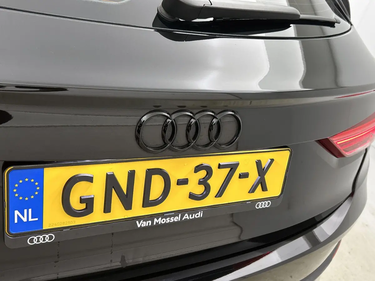 45 TFSI e Edition | APPLE CARPLAY - ANDROID AUTO | LANE ASSIST | KEYLESS | ELEKTRISCH BEDIENBARE ACHTERKLEP | ADAPTIEVE CRUISE CONTROL | STOELVERWARMING | CLIMATE CONTROL | PARKEERSENSOREN V