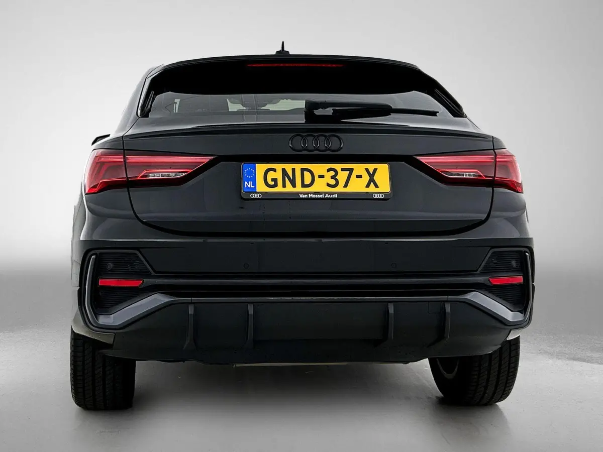 45 TFSI e Edition | APPLE CARPLAY - ANDROID AUTO | LANE ASSIST | KEYLESS | ELEKTRISCH BEDIENBARE ACHTERKLEP | ADAPTIEVE CRUISE CONTROL | STOELVERWARMING | CLIMATE CONTROL | PARKEERSENSOREN V