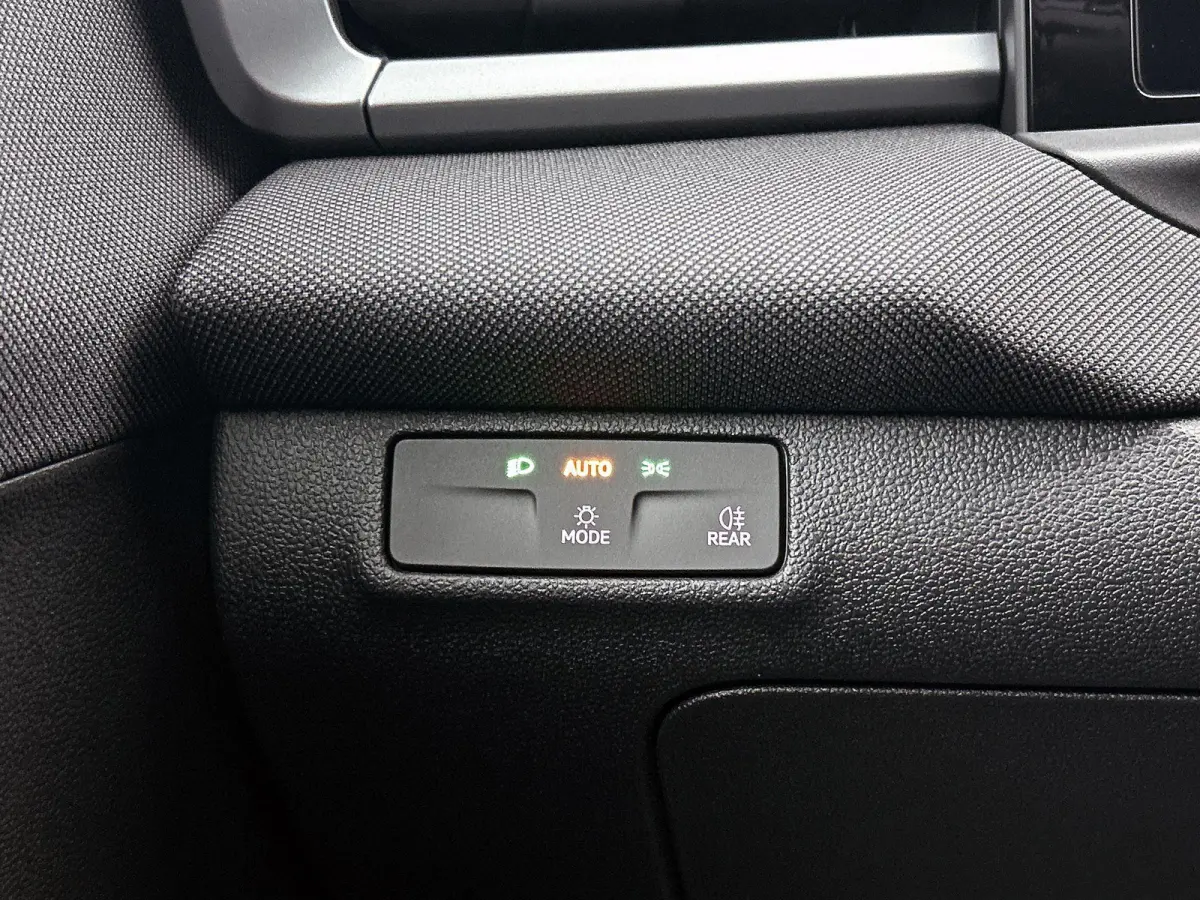 1.5 eTsi Limited Edition 116 PK | Automaat | Camera | Adaptive Cruise Control | Side Assist | Keyless Start | Parkeersensoren | LED | Apple Carplay | Android Auto | Digital Cockpit |