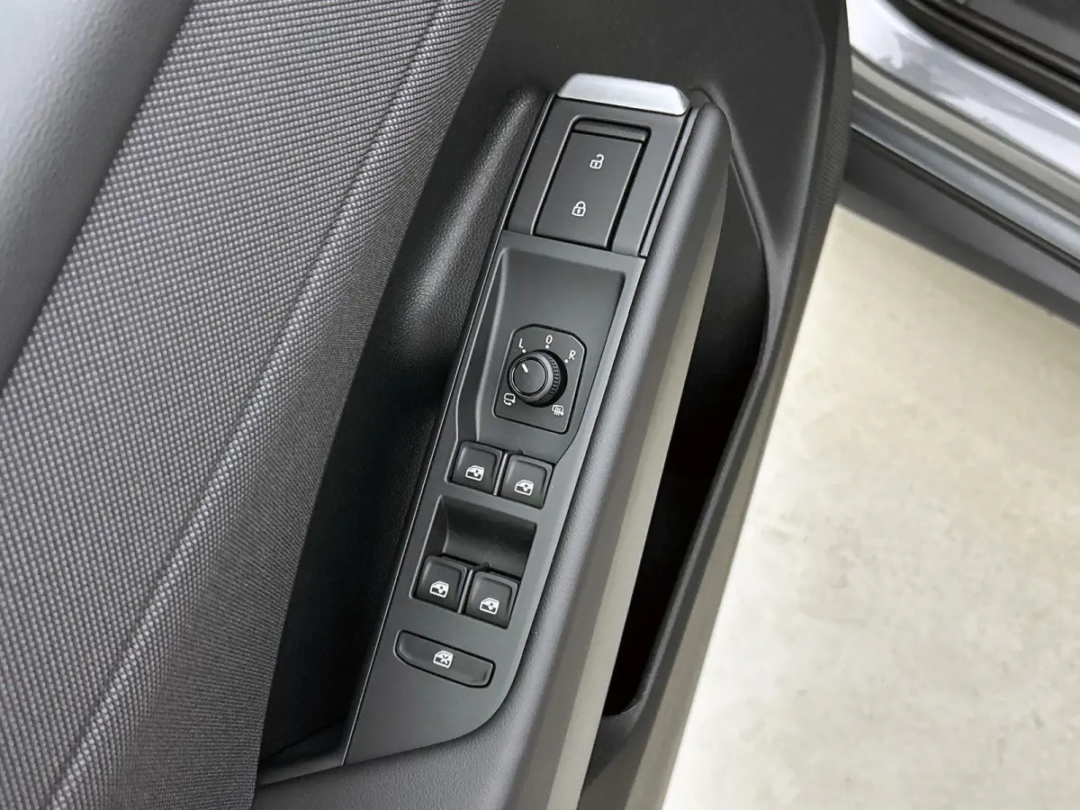 1.5 eTsi Limited Edition 116 PK | Automaat | Camera | Adaptive Cruise Control | Side Assist | Keyless Start | Parkeersensoren | LED | Apple Carplay | Android Auto | Digital Cockpit |