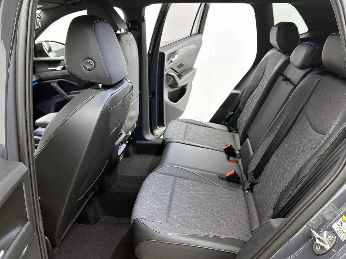 1.5 eHybrid Limited Edition 204 PK | Automaat | Navigatie | Trekhaak inklapbaar | 360 Camera | Apple CarPlay | Android Auto | Grootlichtassistent | Adaptive Cruise Control | Lane Assist | Si