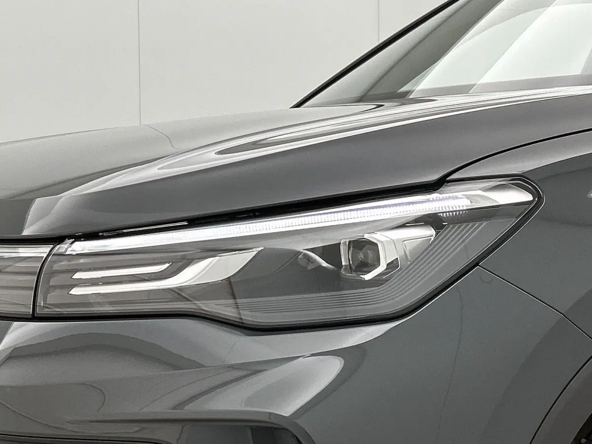 1.5 eHybrid Limited Edition 204 PK | Automaat | Navigatie | Trekhaak inklapbaar | 360 Camera | Apple CarPlay | Android Auto | Grootlichtassistent | Adaptive Cruise Control | Lane Assist | Si