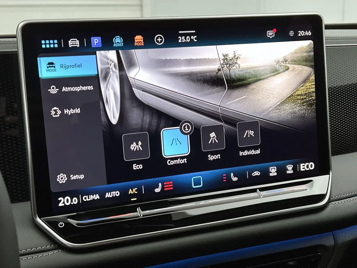 1.5 eHybrid Limited Edition 204 PK | Automaat | Navigatie | Trekhaak inklapbaar | 360 Camera | Apple CarPlay | Android Auto | Grootlichtassistent | Adaptive Cruise Control | Lane Assist | Si