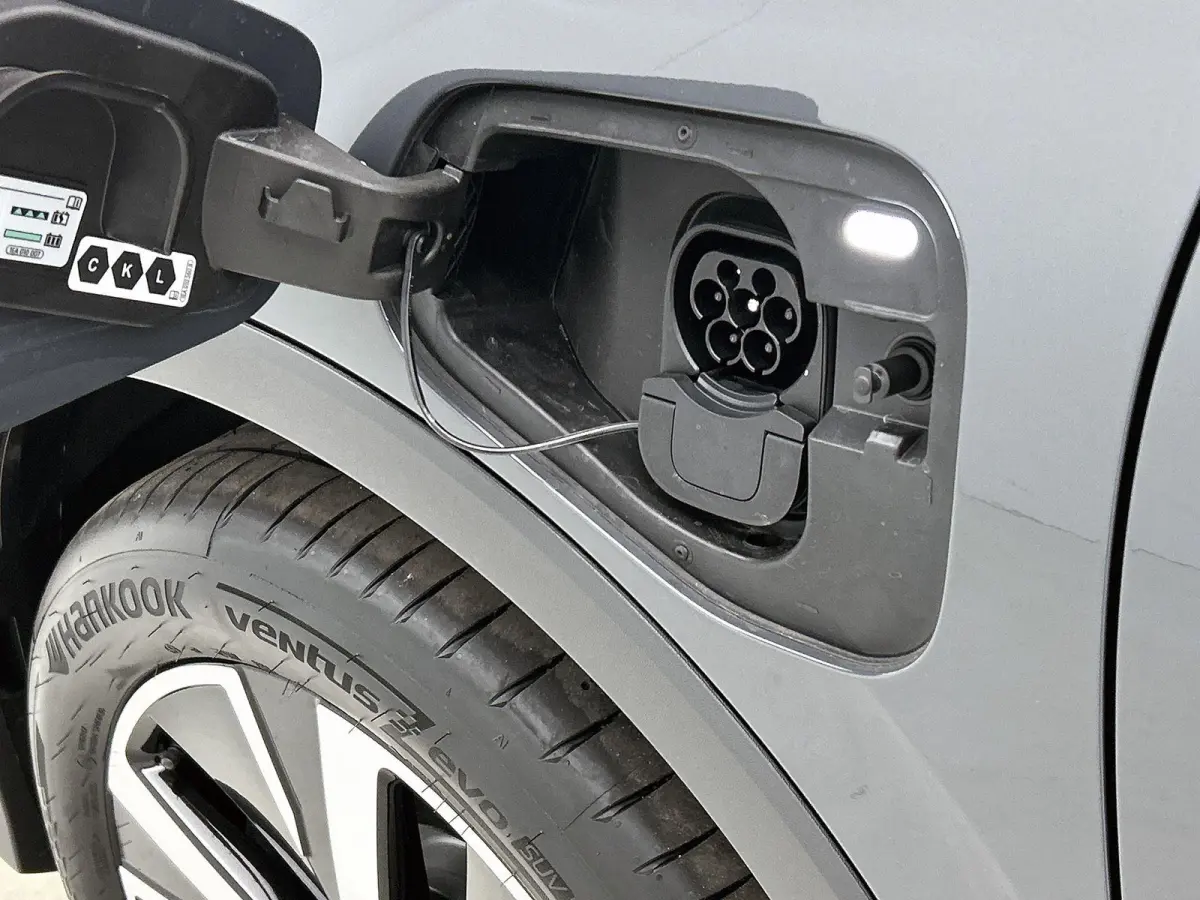 1.5 eHybrid Limited Edition 204 PK | Automaat | Navigatie | Trekhaak inklapbaar | 360 Camera | Apple CarPlay | Android Auto | Grootlichtassistent | Adaptive Cruise Control | Lane Assist | Si