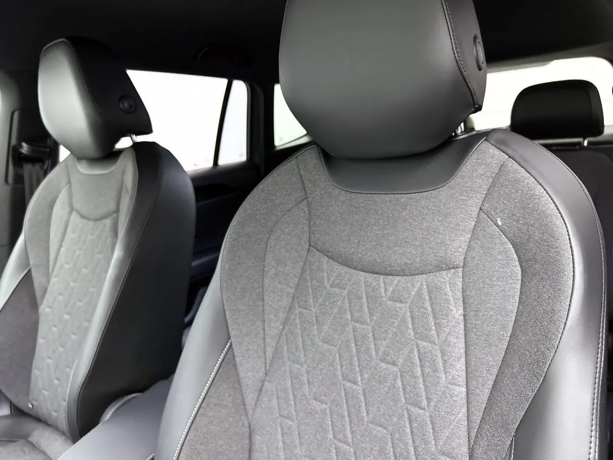1.5 eHybrid Limited Edition 204 PK | Automaat | Navigatie | Trekhaak inklapbaar | 360 Camera | Apple CarPlay | Android Auto | Grootlichtassistent | Adaptive Cruise Control | Lane Assist | Do