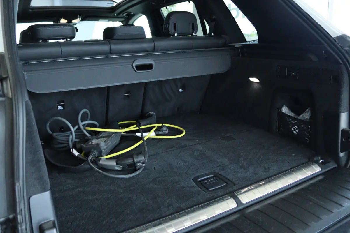 xDrive45e High Executive M-Sport | Soh 92% | Adapt. Cruise | Harman & Kardon | 4-Wielsturing | Laser |  Schuifdak | HUD | Stoelventilatie | 360 Camera | Trekhaak |  Luchtvering