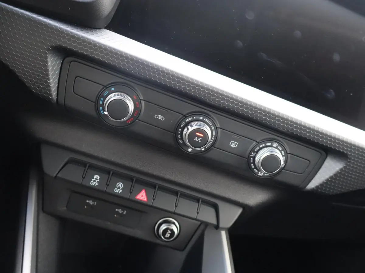 25 TFSI 95pk Pro Line | Apple CarPlay / Android Auto | 17" LM Velgen