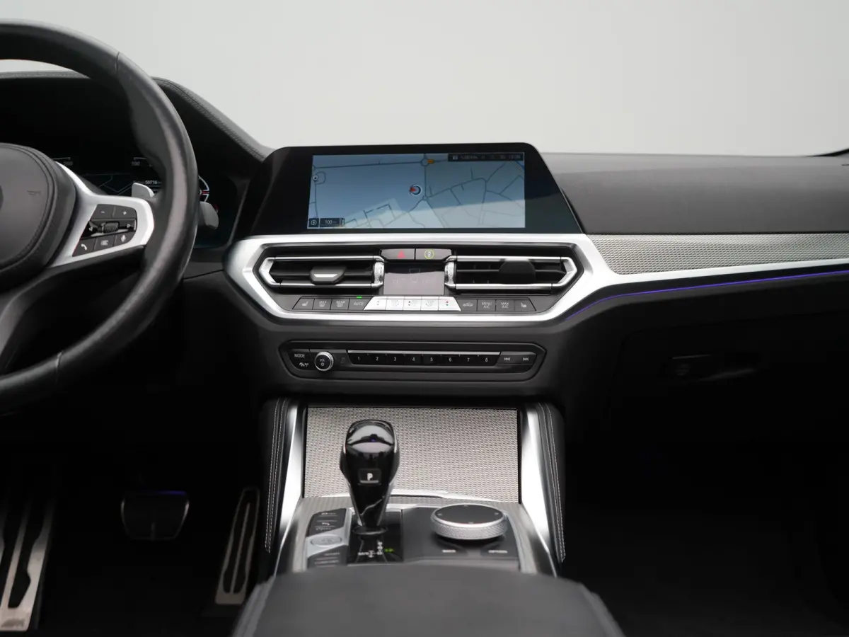 430i M Sport 245pk Dealer O.H. | Adaptief Onderstel | Nekverwarming | Camera | Lederen Sportstoelen Memory & Verwarmd | Hifi Audio | Sfeerverlichting | Stuur Verwarmd | 19"L.M | Blis | Apple