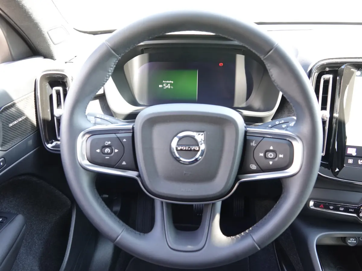 Twin Motor Ultra Black Edition 82 kWh SOH 96,9% | PANO | HK-AUDIO | 360° CAM