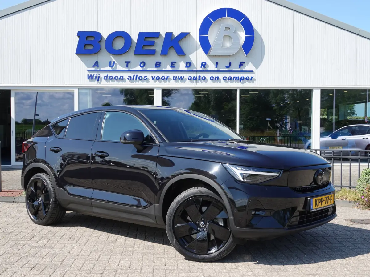 Twin Motor Ultra Black Edition 82 kWh SOH 96,9% | PANO | HK-AUDIO | 360° CAM